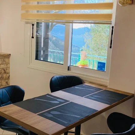 Voula Myrtos 公寓 Anomeriá